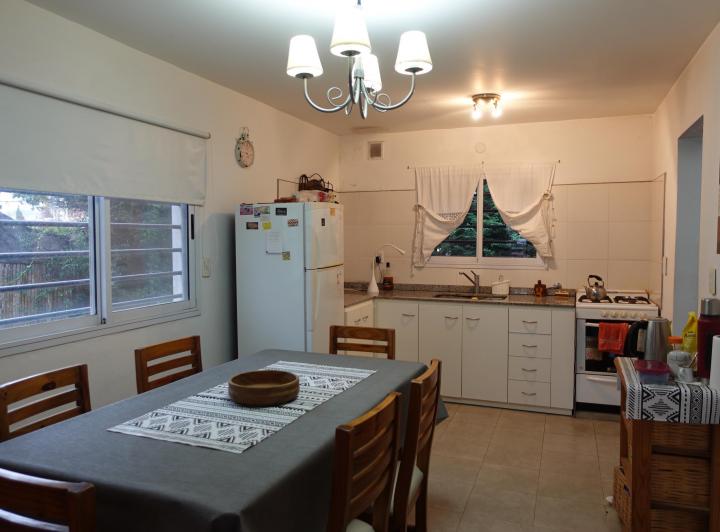 casa minimalista y moderna en venta, ubicada en calle Stiges 711, santa clara 4