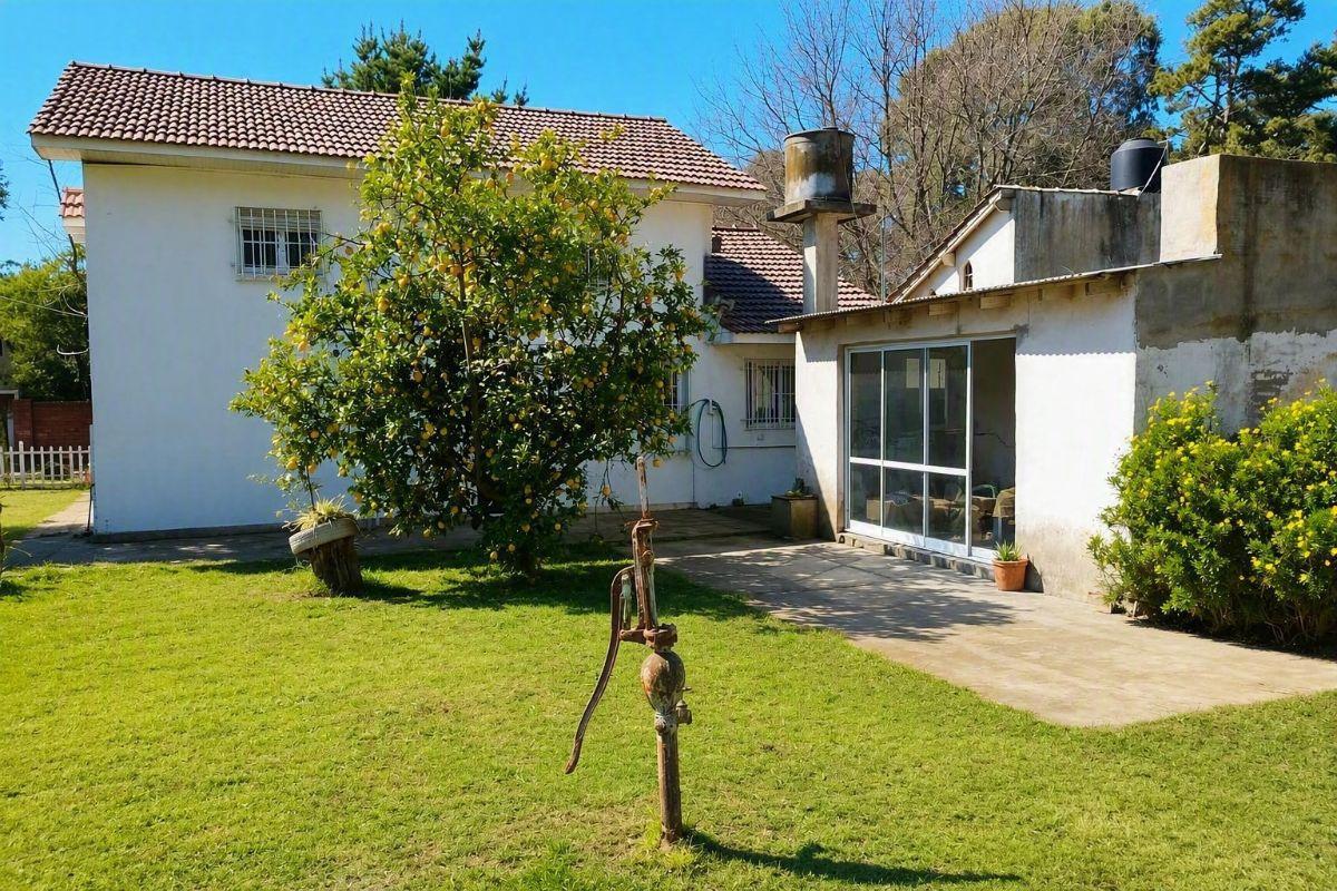 Foto de CASA EN VENTA – RESERVA FORESTAL ATLÁNTIDA, imagen 1