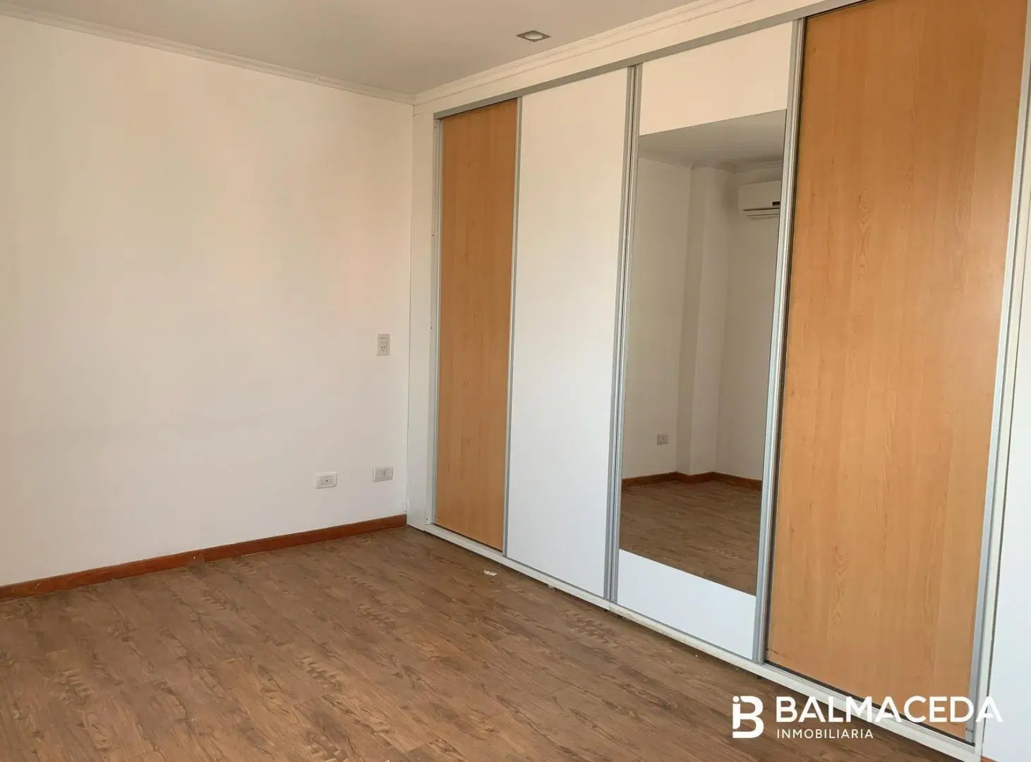 EXCELENTE DEPARTAMENTO EN ALQUILER DE 2 DORMITORIOS 8