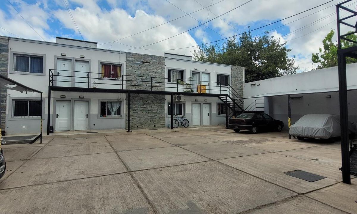 Venta Complejo de Departamentos en Capital 3