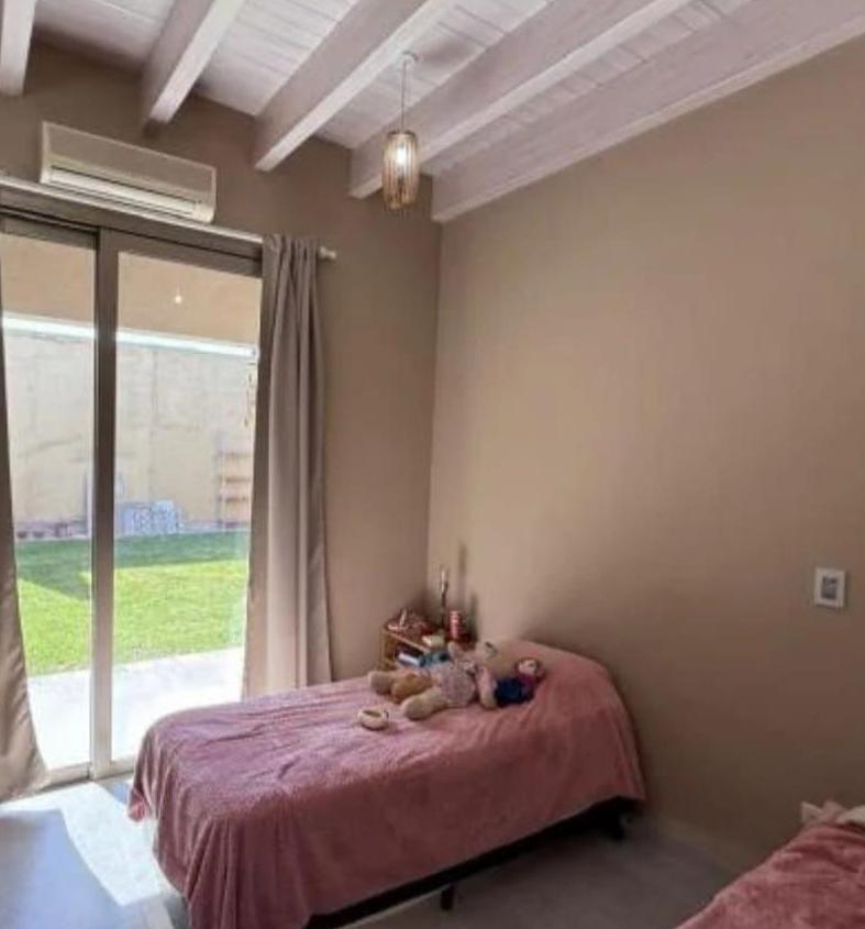 Excepcional Casa en Venta Barrio Alba de Tanqay 3