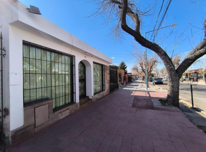 Casa en Venta 4 dormitorios, Barrio Trapiche, Godoy Cruz 4