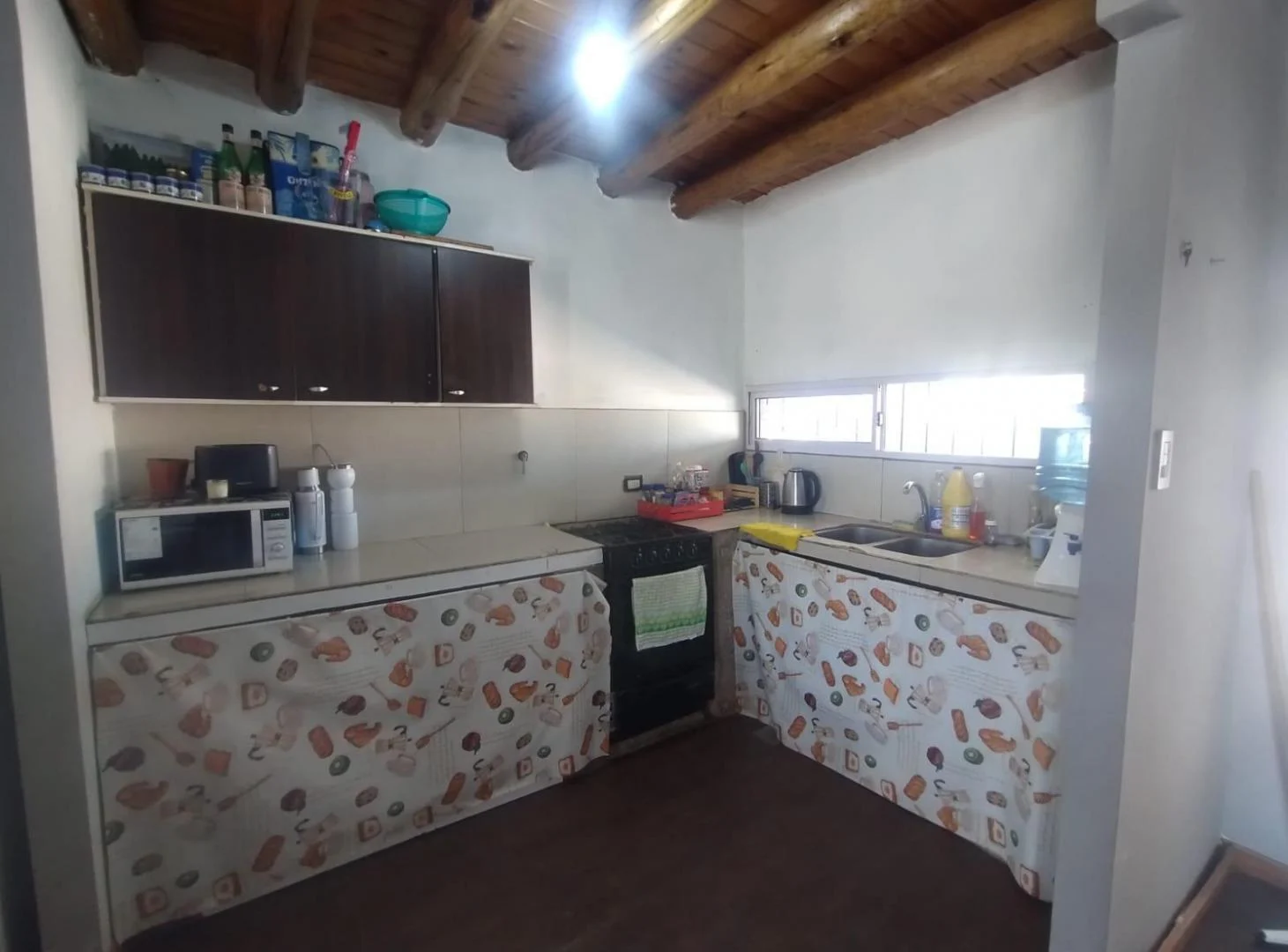 Foto de Casa en venta en Colonia Segovia con amplio lote, imagen 4