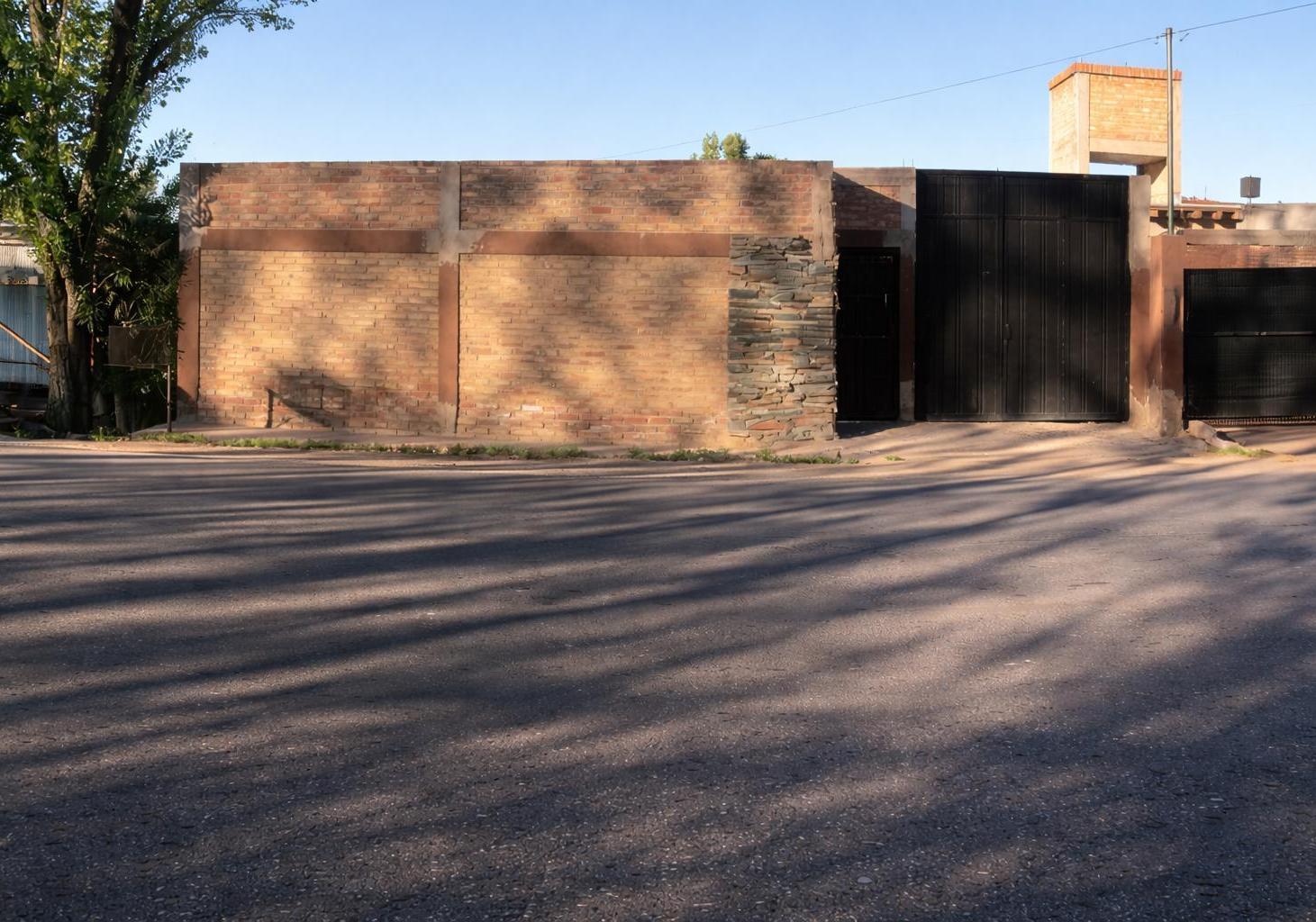 Foto de Casa en venta en Colonia Segovia con amplio lote, imagen 1
