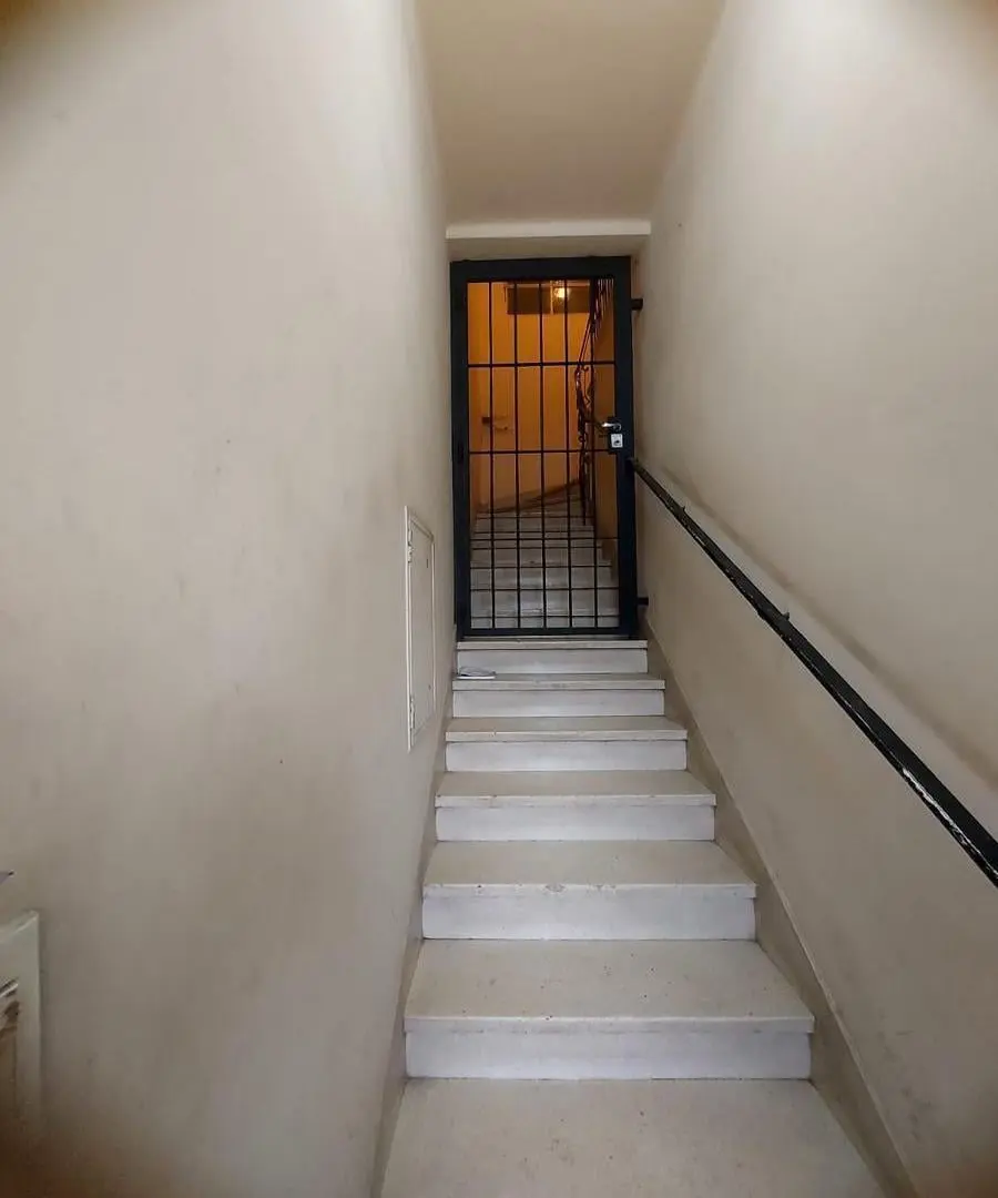 DEPARTAMENTO C/ COCHERA Y LOCAL COMERCIAL ACCESO INDEPENDIENTE 3