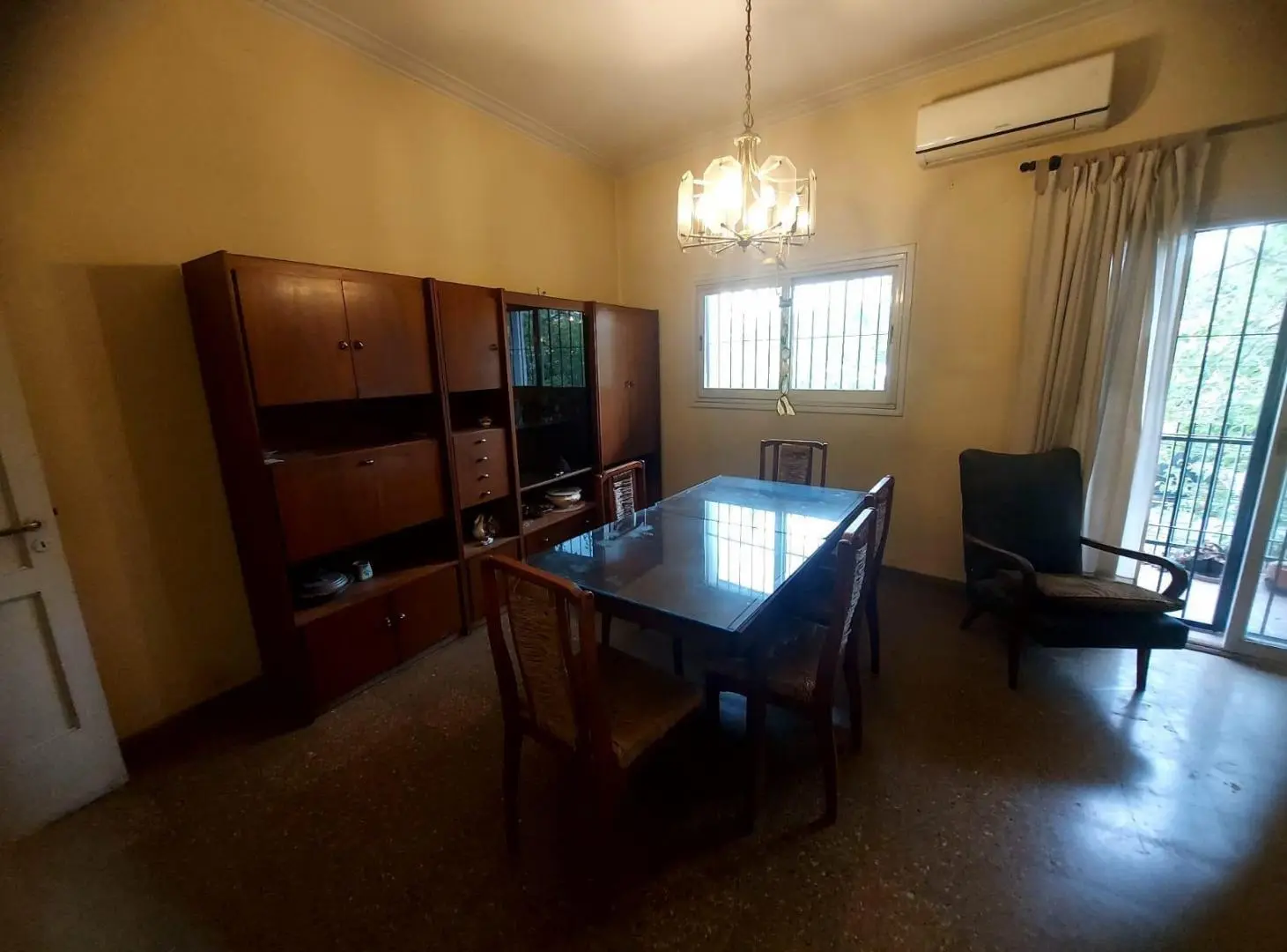 DEPARTAMENTO C/ COCHERA Y LOCAL COMERCIAL ACCESO INDEPENDIENTE 5