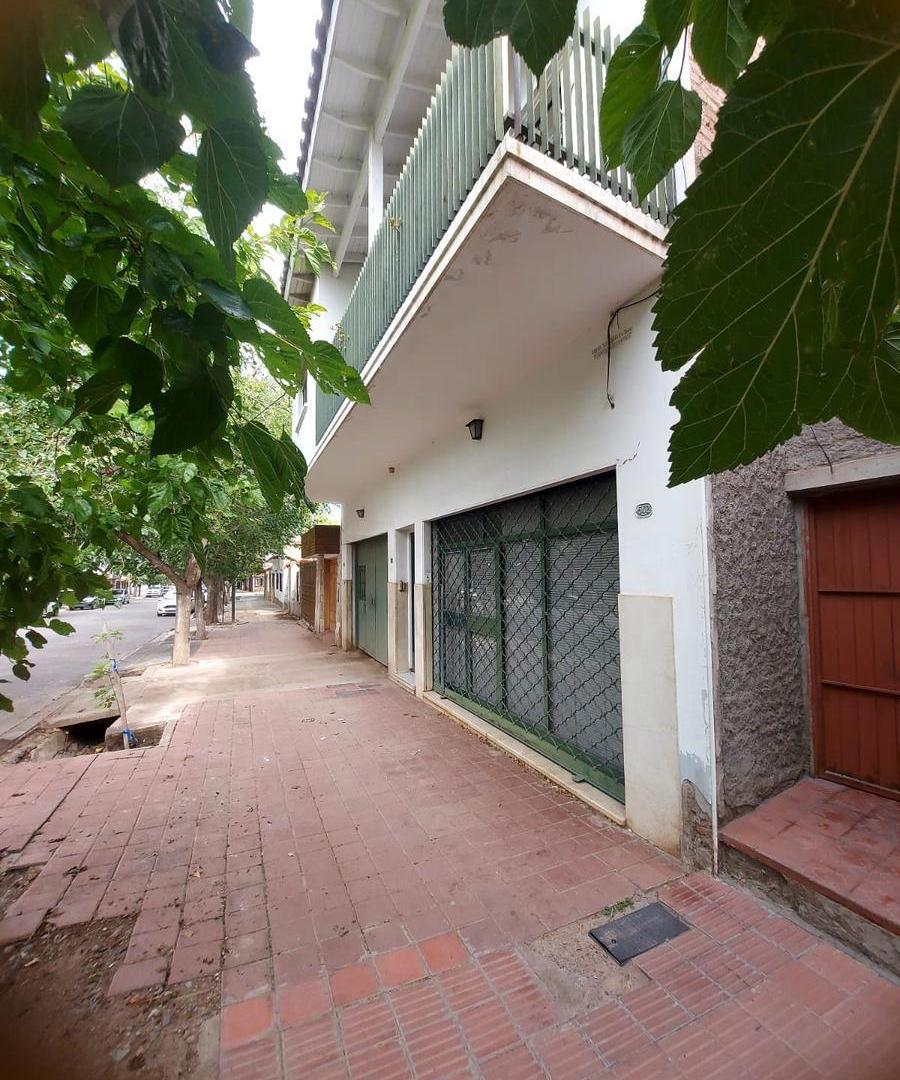 DEPARTAMENTO C/ COCHERA Y LOCAL COMERCIAL ACCESO INDEPENDIENTE