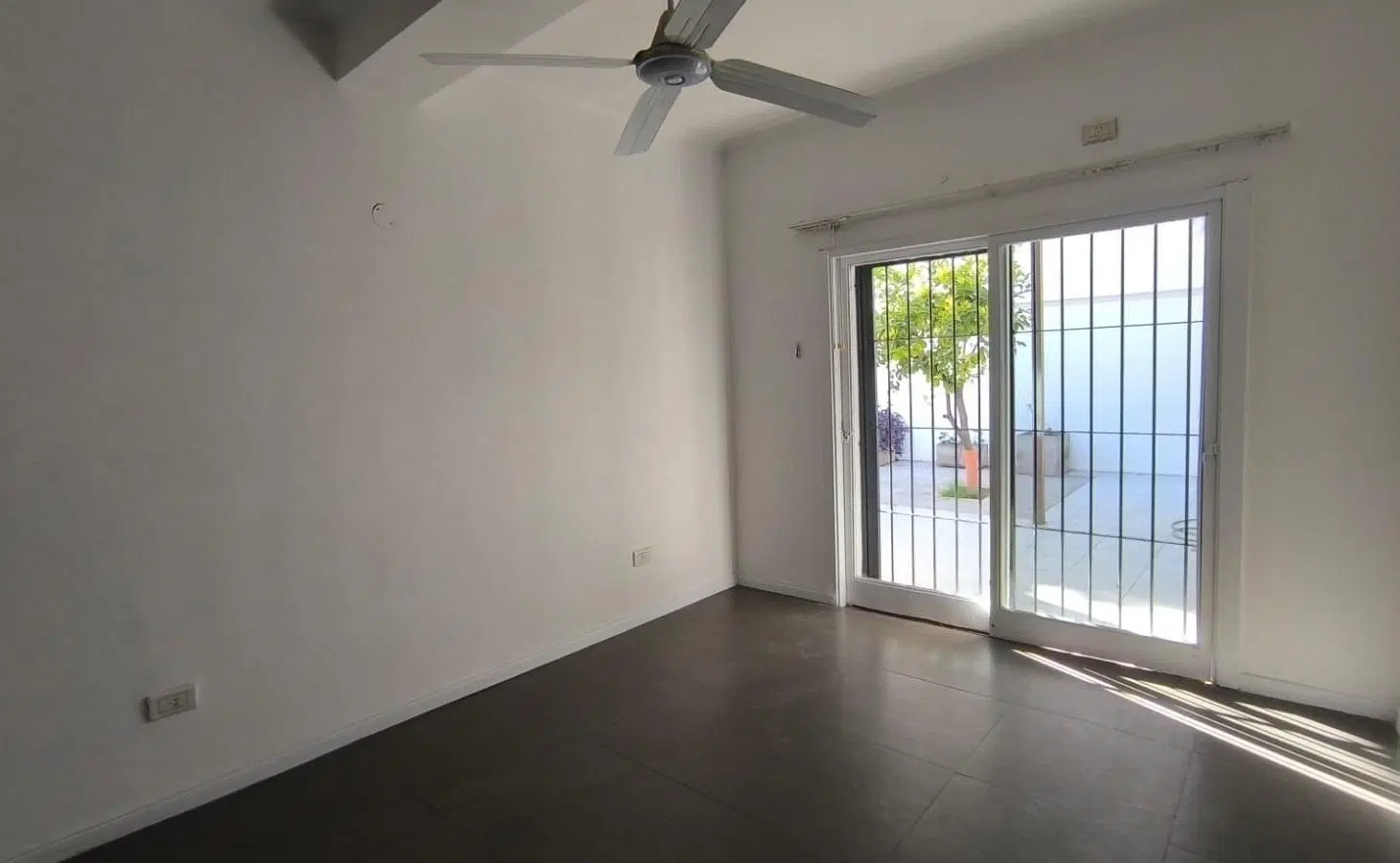 venta departamento tipo casa cinco dormitorios en Ciudad de Mendoza 5