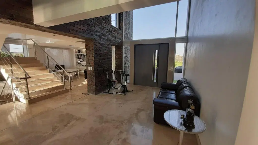 VENTA CASA 4 DORM. 6 BAÑOS BARRIO PRIVADO PUEYRREDON CHACRAS DE CORIA 5