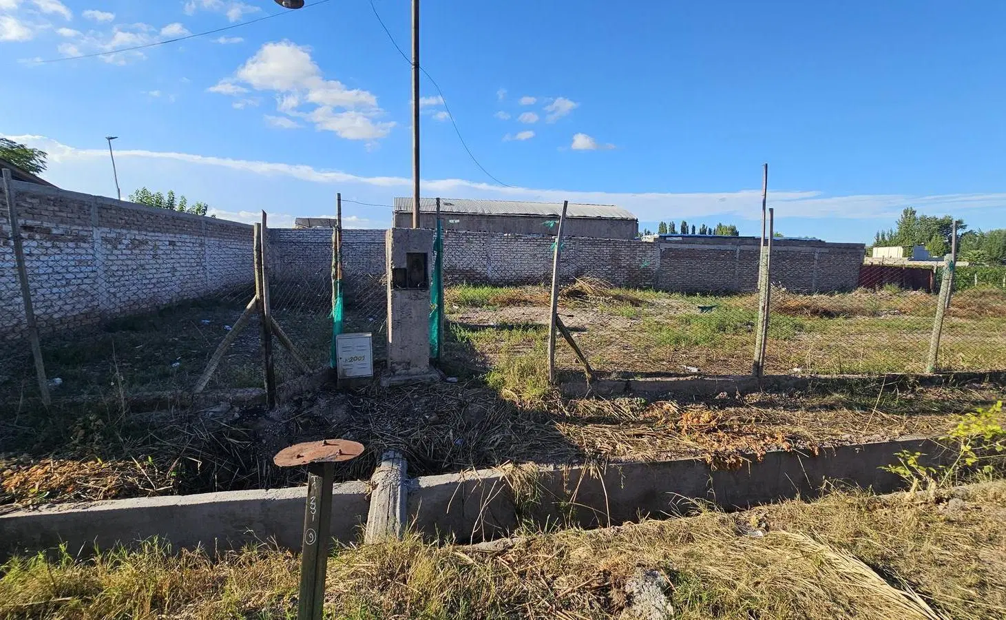 VENTA TERRENO LUJAN FRONTAL A CALLE AZCUENAGA 2