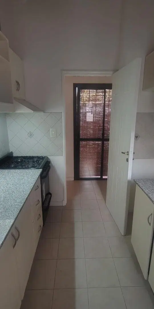 Alquiler de Moderno Departamento en Godoy Cruz, limite con Capital 2