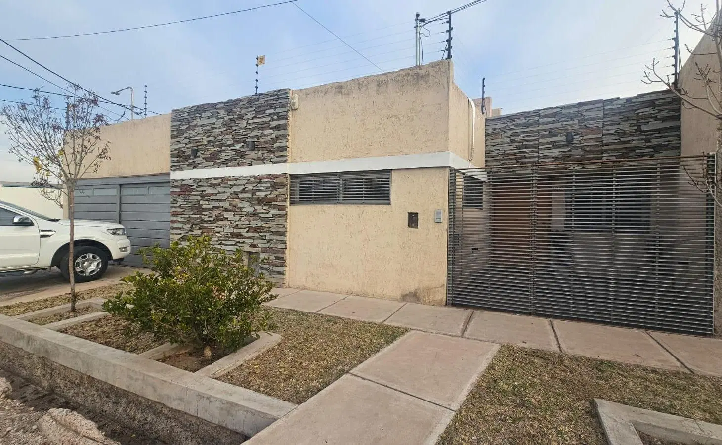 VENTA CASA 4 DORM 3 BAÑOS EN RUSSEL MAIPU 2