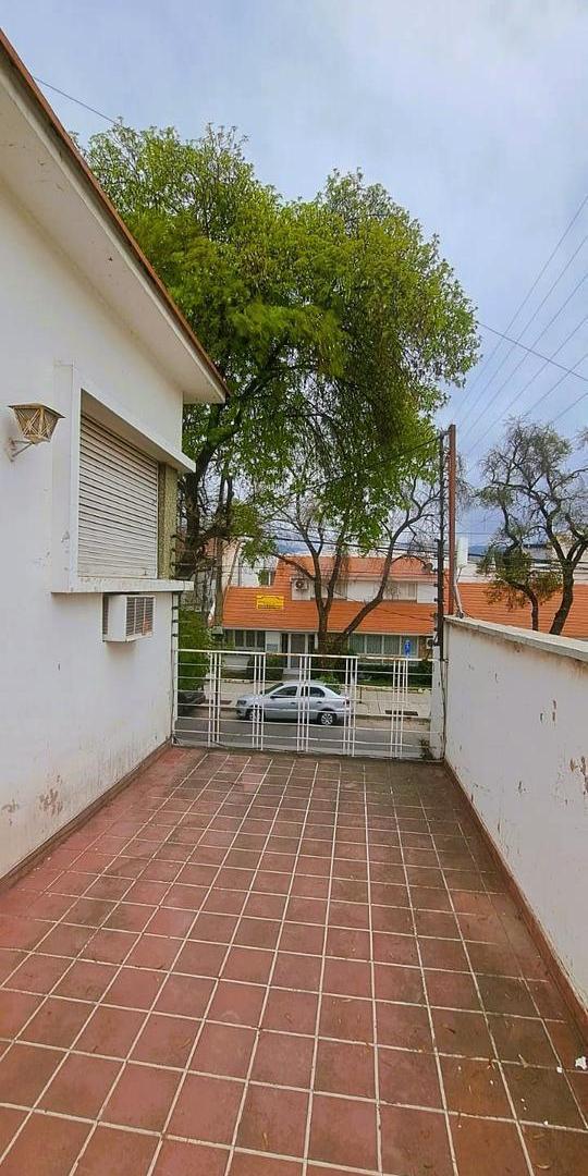 Foto de BARRIO BOMBAL IDEAL RESIDENCIAL O PROFESIONAL, imagen 4