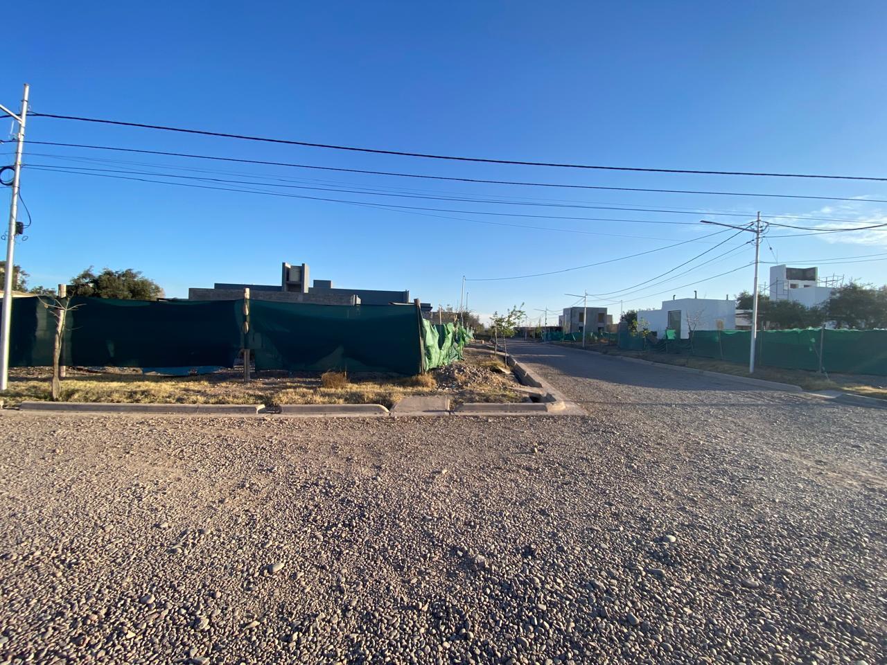 Foto de Terreno en Russell, imagen 4