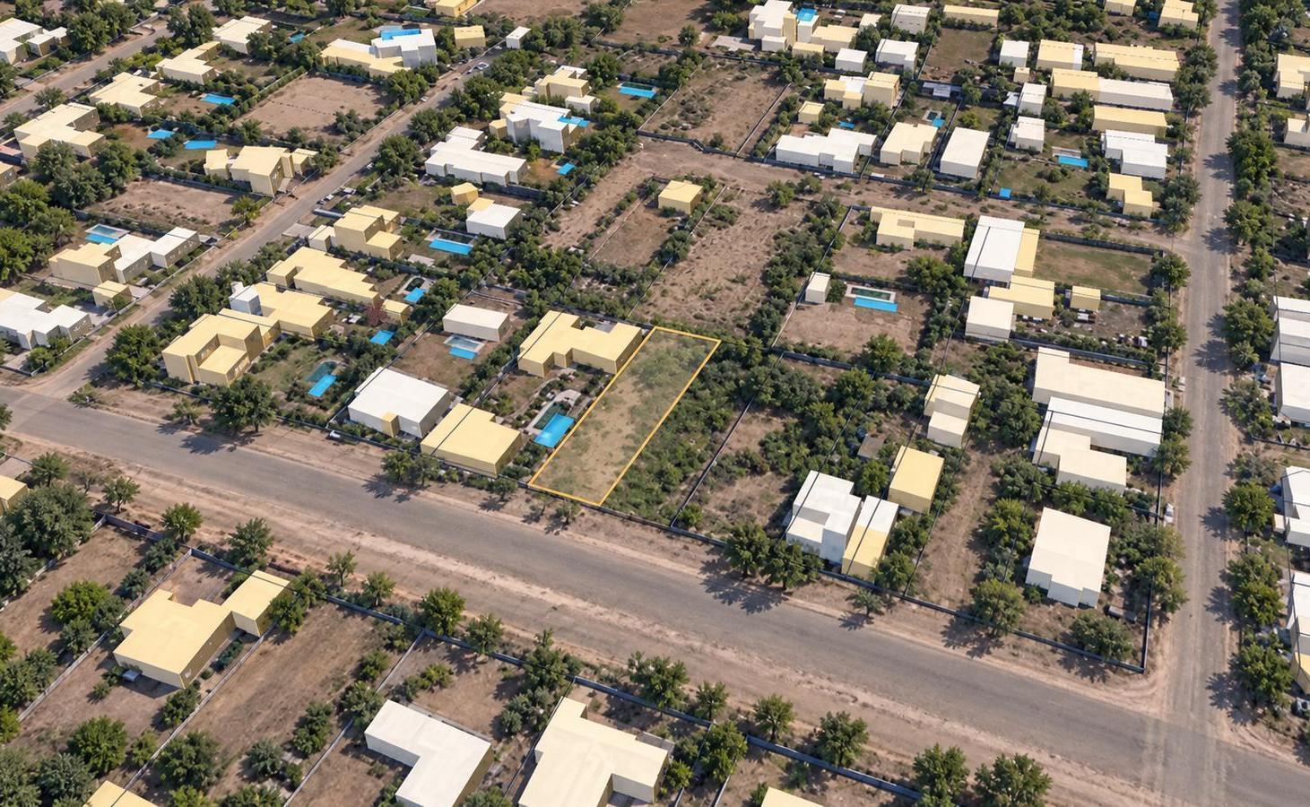 Foto de Terreno de 698 m² con 14m de Frente en Chacras de Coria, imagen 4
