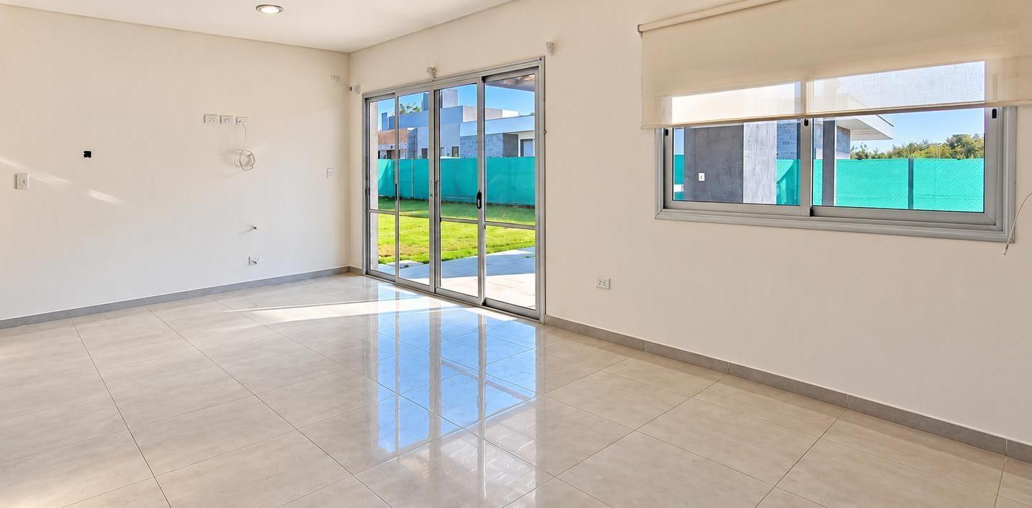 Foto de Hermosa Y moderna Casa Familiar En Alquiler – Ciro De Vieytes, imagen 4