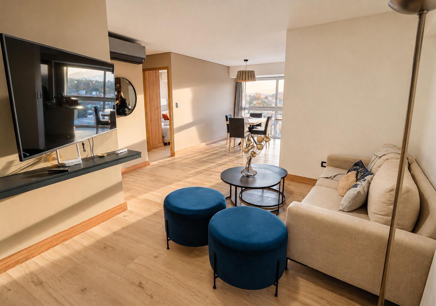 Foto de ESPECTACULAR DEPARTAMENTO /TORRE LELOIR/ TOTALMENTE EQUIPADO/QUINTA, imagen 1