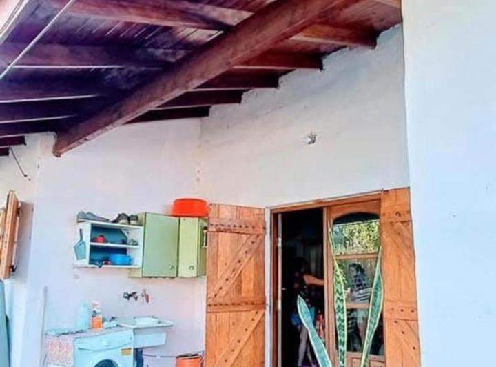 DUEÑO VENDE CASA CENTRICA 2