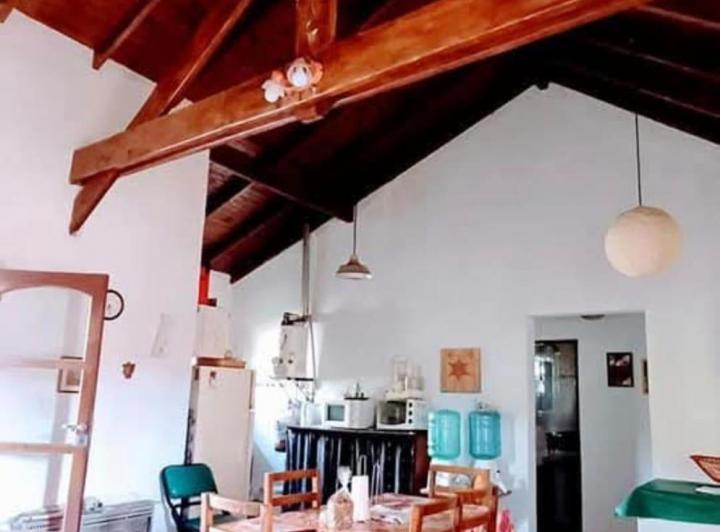 DUEÑO VENDE CASA CENTRICA 3