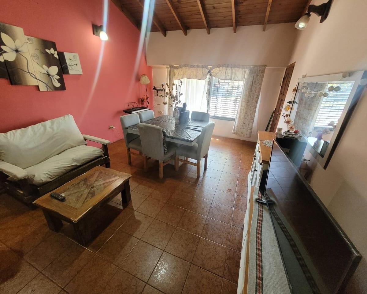 Casa en Venta 5 ambientes Villa Luzuriaga