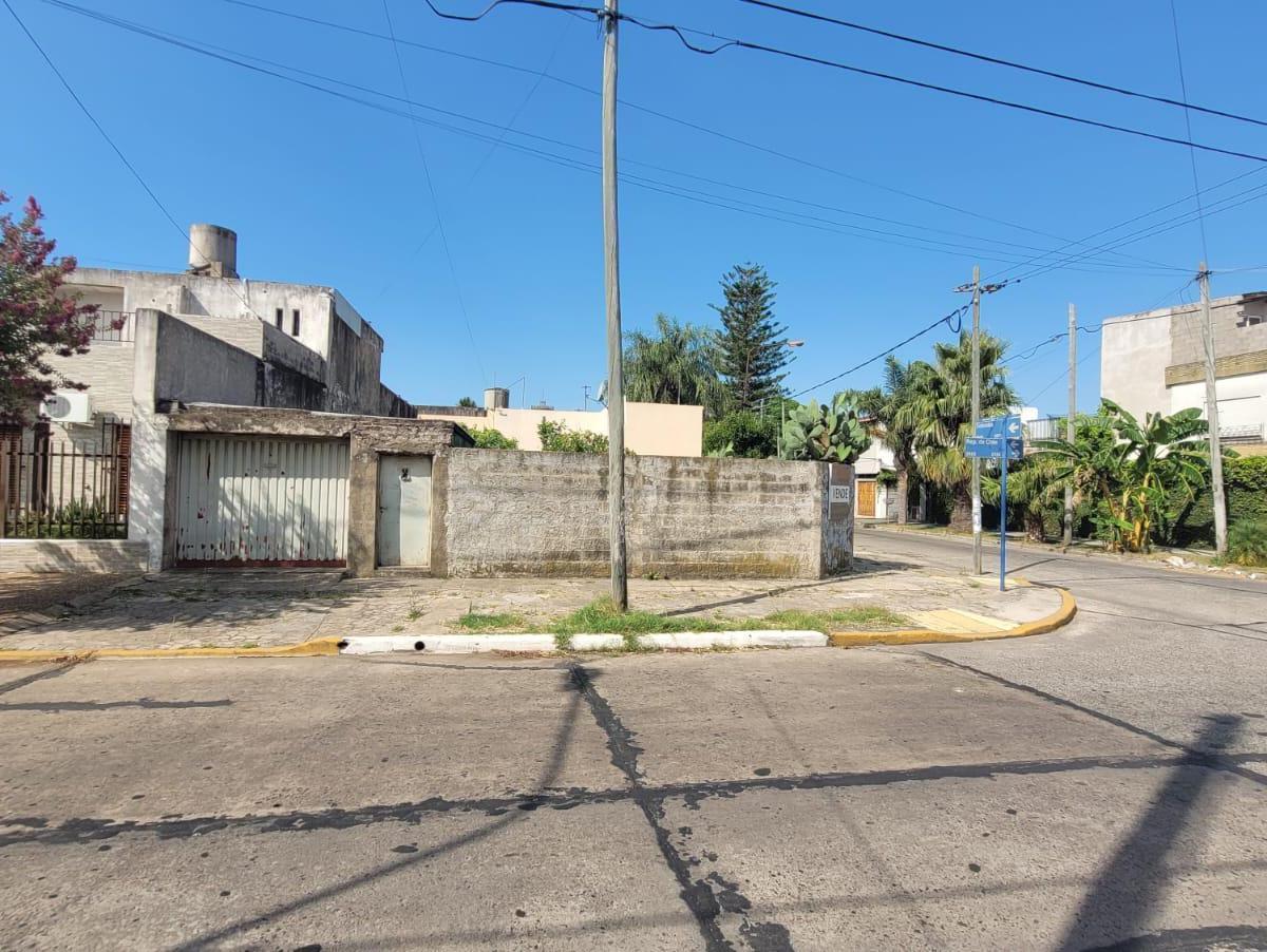 Terreno 268 m2 en venta Villa Luzuriaga