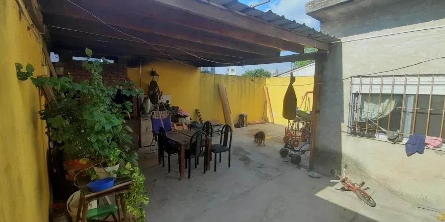Casa en Venta en Laferrere 2