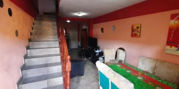 Casa en Venta en Laferrere 3