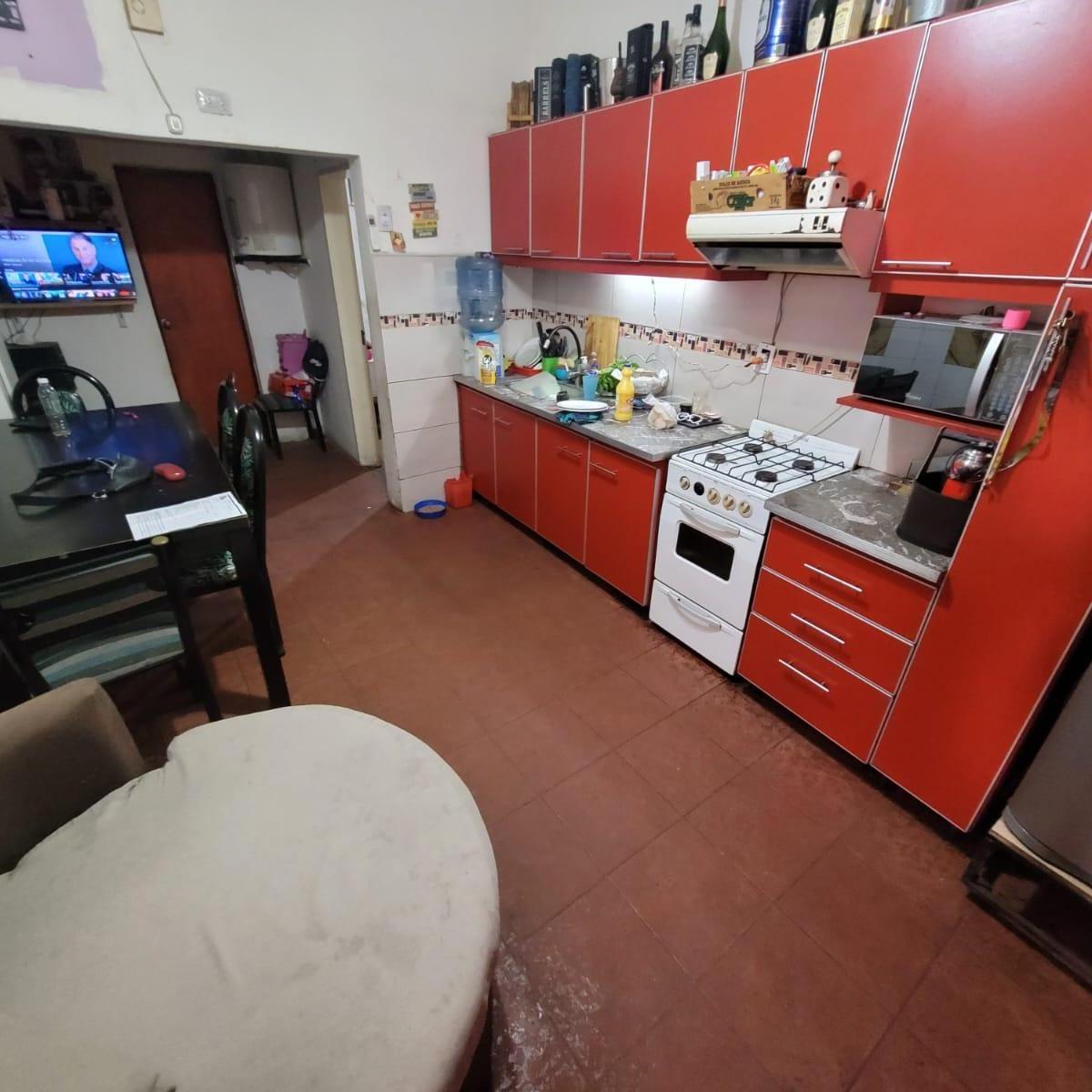 venta local con vivienda villa luzuriaga