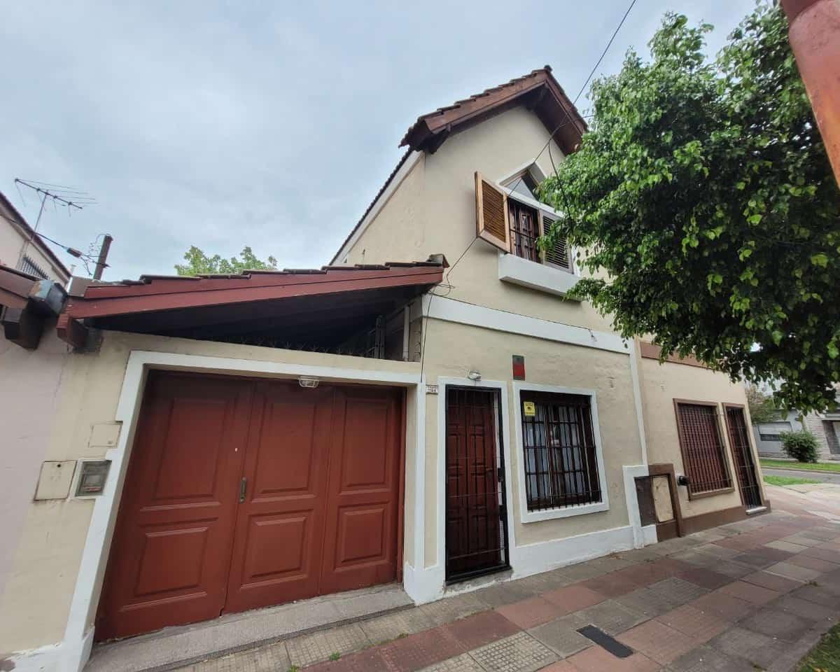 Duplex en Venta 4 Ambientes Haedo 2