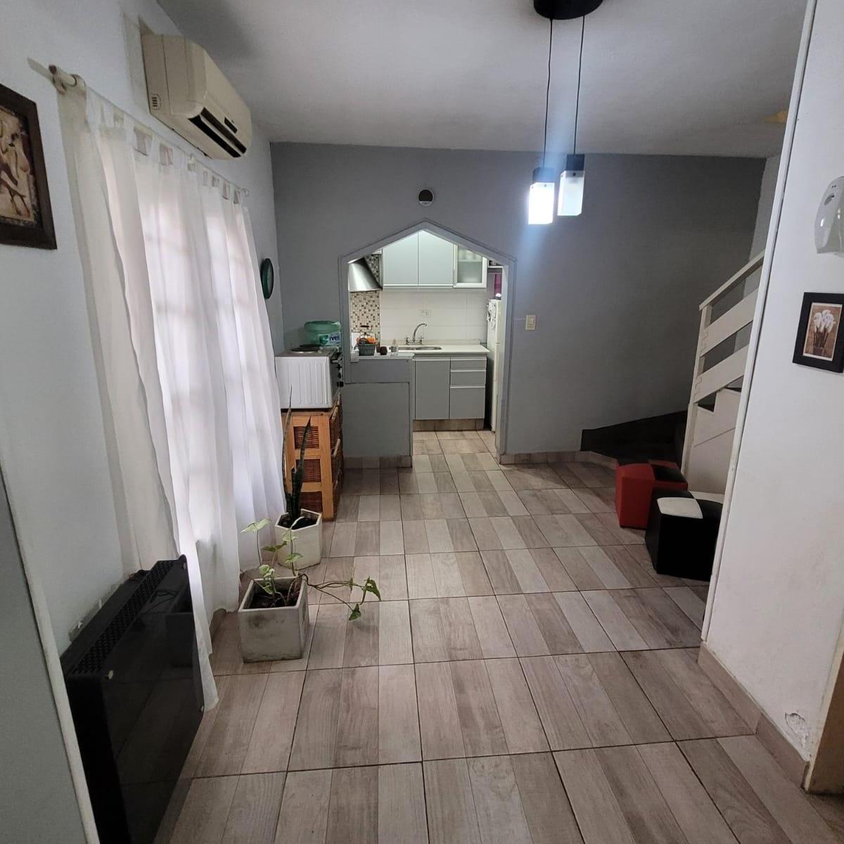 Duplex en Venta 4 Ambientes Haedo 5