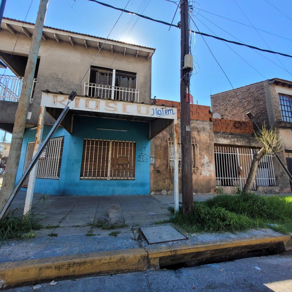 Casa Multifamilar de 5 Ambientes en Venta Isidro Casanova 2
