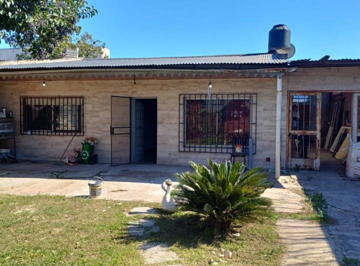 Alquiler Casa 3 Ambientes  González Catán 2