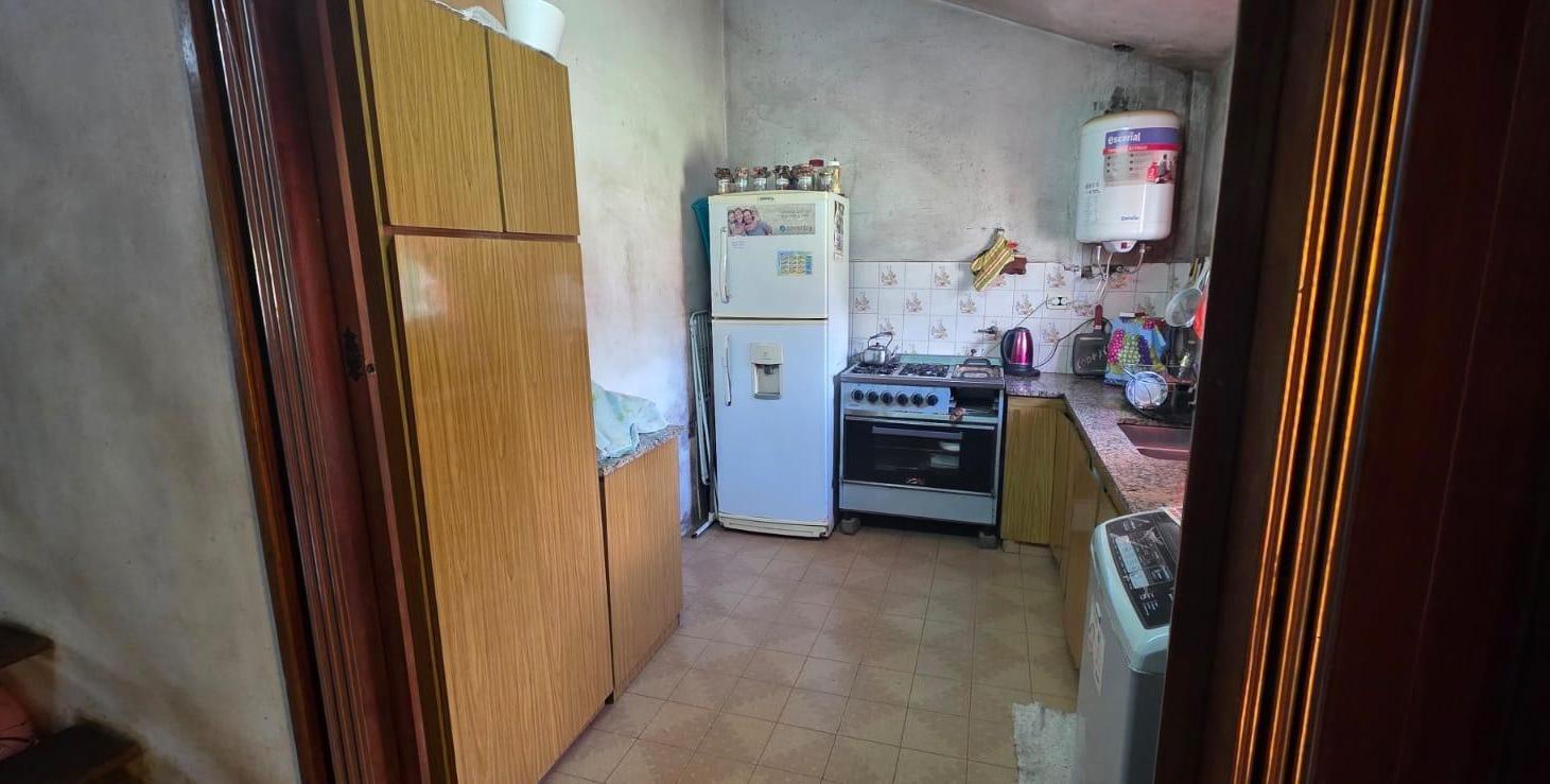 Foto de Venta Casa Quinta, 3 Amb, estilo Chalet con Pileta, en 20 de junio, imagen 4
