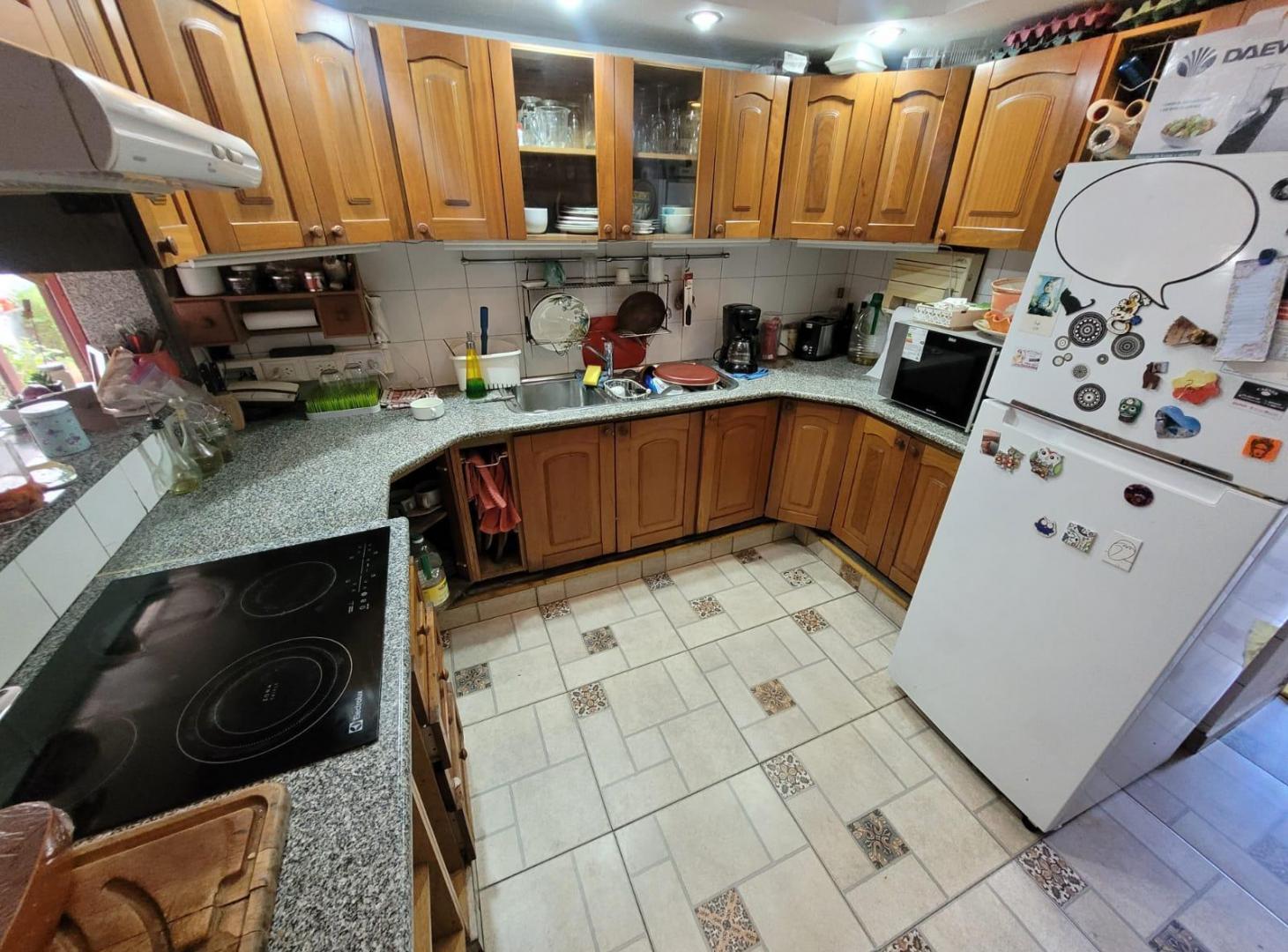 Foto de Casa en venta 6 ambientes Ramos Mejia Apto Credito, imagen 3
