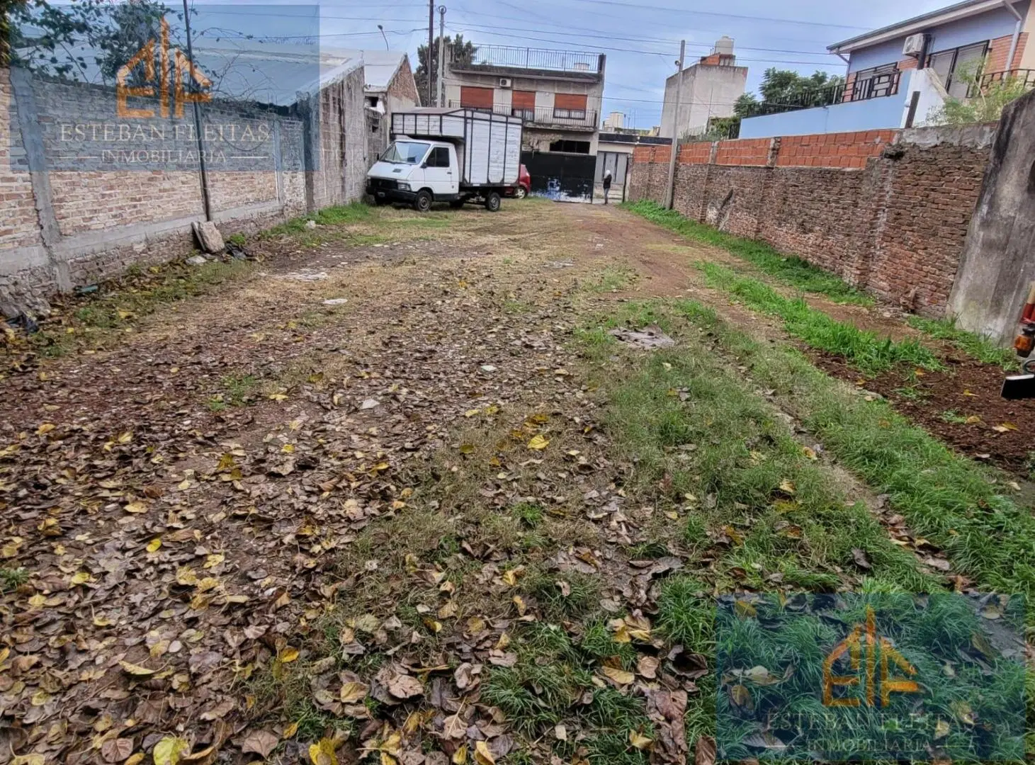 Terreno en venta de 400m2 en Isidro Casanova 4