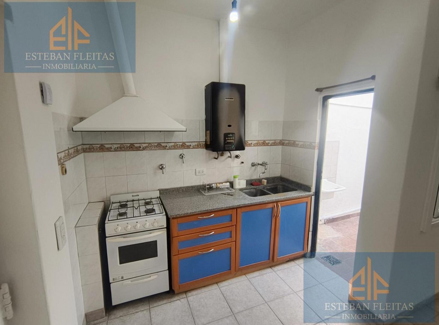 Foto de Alquiler de PH de 2 ambientes, Ramos Mejia, zona Oeste., imagen 2