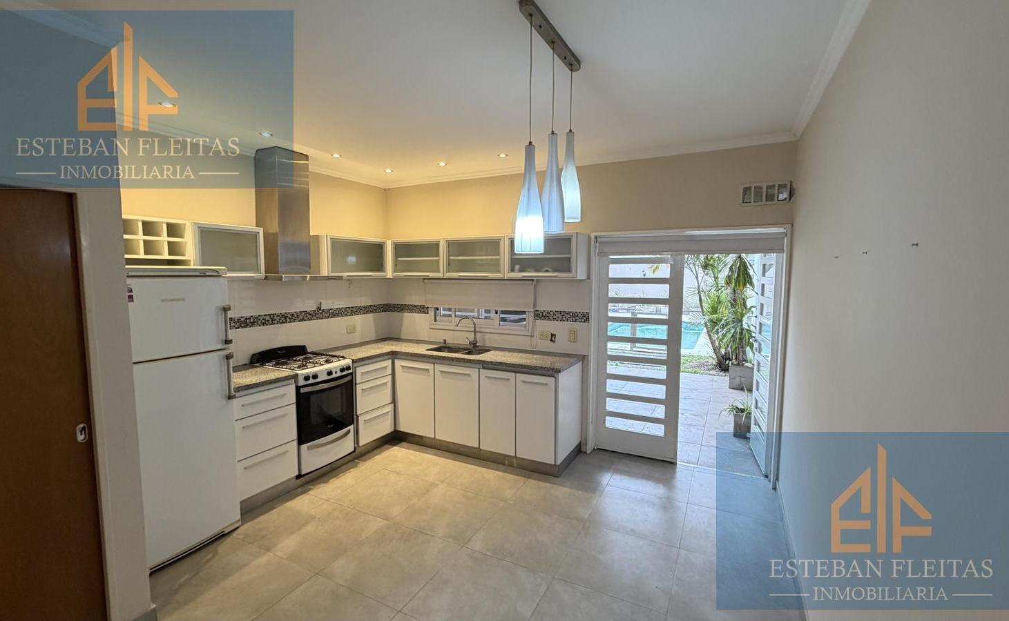 Foto de Alquiler dúplex de 4 ambientes de categoría con pileta - San Justo, imagen 5