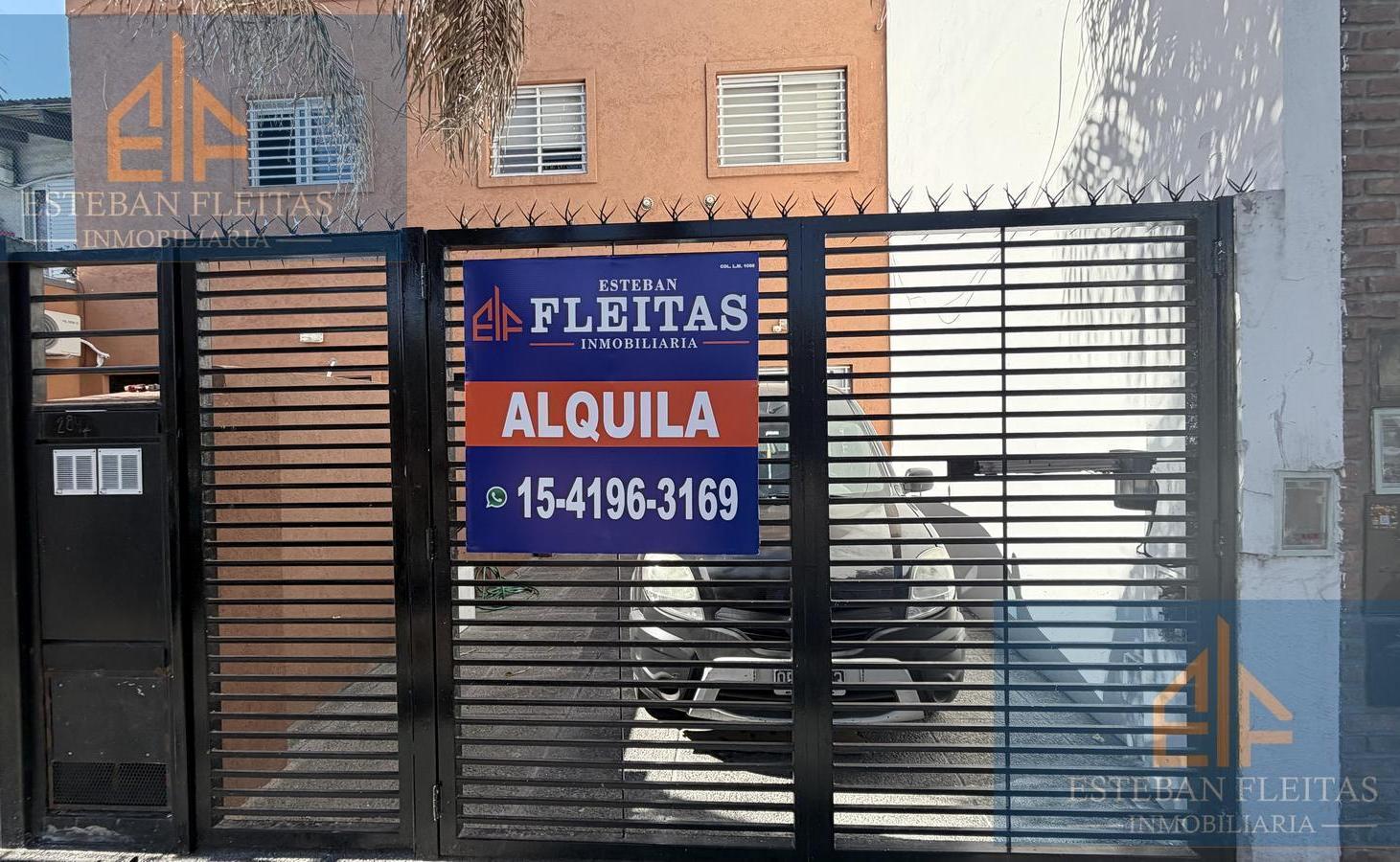 Foto de Alquiler dúplex de 4 ambientes de categoría con pileta - San Justo, imagen 3