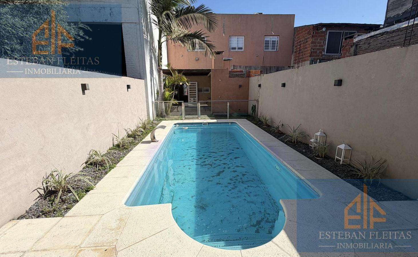 Foto de Alquiler dúplex de 4 ambientes de categoría con pileta - San Justo, imagen 2