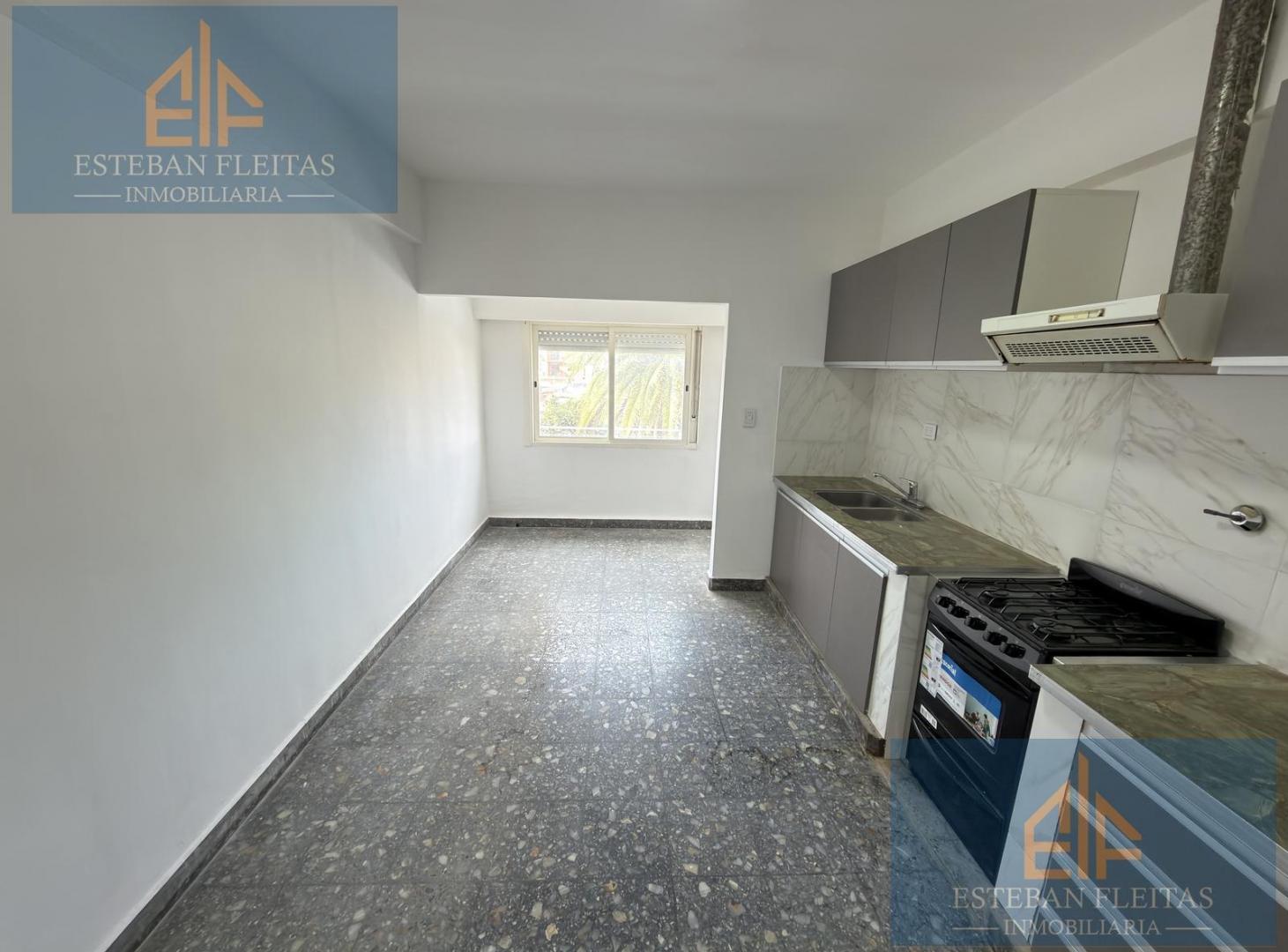 Foto de Alquiler Departamento 4 ambientes en San Justo, imagen 1