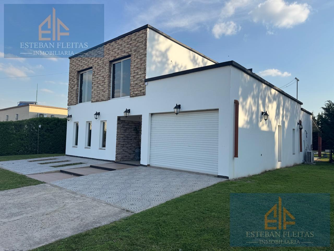 Foto de Casa en Venta de 4 ambientes, Ezeiza, Nuevo distrito Camino real Barrio, imagen 1