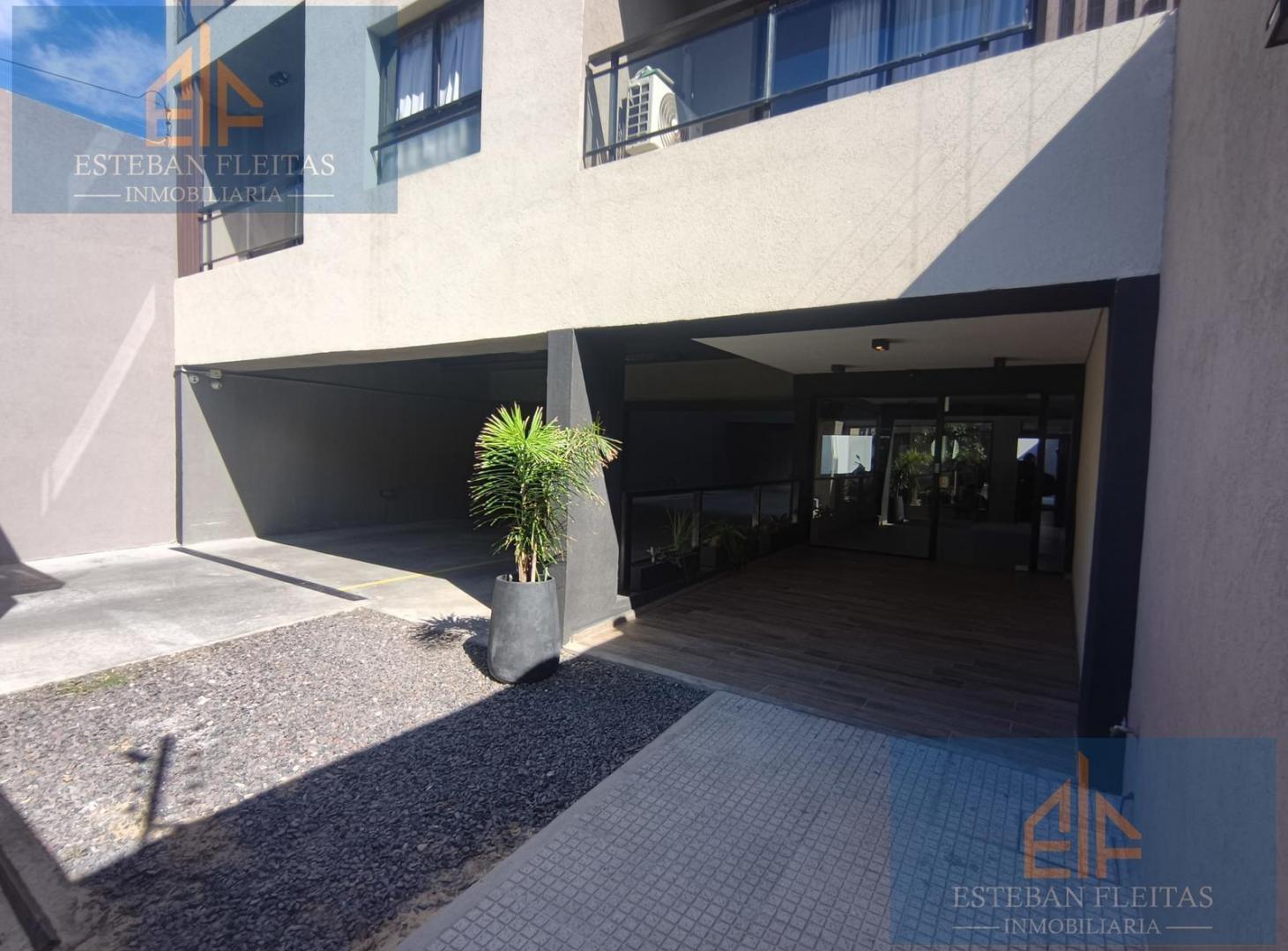 Foto de Venta de Departamento de 2 ambientes c/cochera en Moron Sur . Zona, imagen 3
