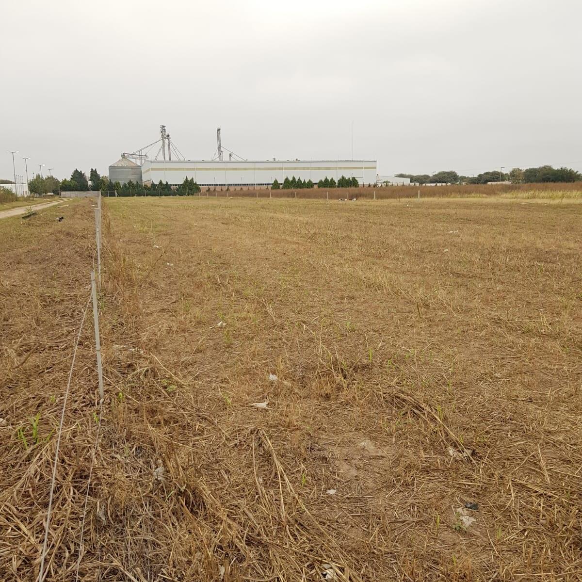 Lotes Industriales y Comerciales en Rio Segundo 1