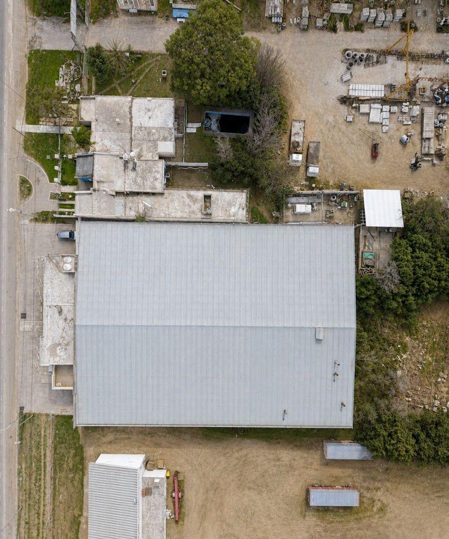 Foto de VENTA- NAVE INDUSTRIAL, SOBRE RUTA 9, RÍO SEGUNDO - APTA INDUSTRIA, imagen 4