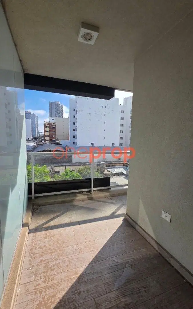 UNA LOCURA ESTE DEPTO EN GRAL PAZ! ESTRENAR 2 DORM BAÑO EN SUITE Y BALCON CON VISTA AL CONTRAFRENTE 2