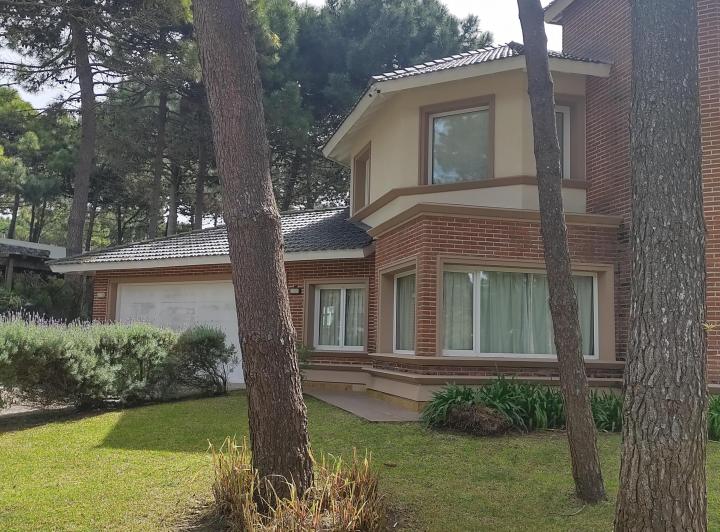 Foto de Casa en Pinamar zona norte con pileta climatizda, imagen 4