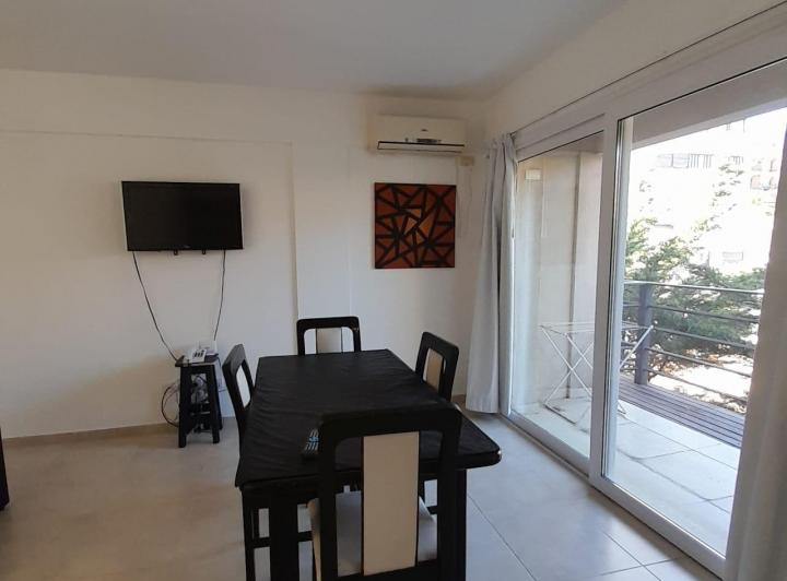 Foto de Departamento en alquiler en el centro de Pinamar, imagen 2