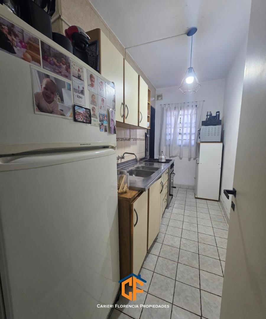 Venta De Departamento 4 Ambientes Con Cochera Libre Y Lavadero En San Martin