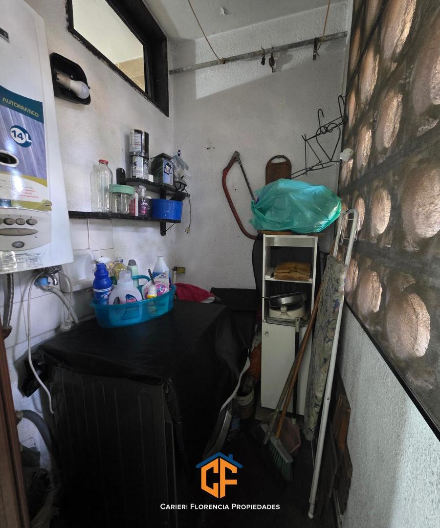 Venta De Departamento 4 Ambientes Con Cochera Libre Y Lavadero En San Martin