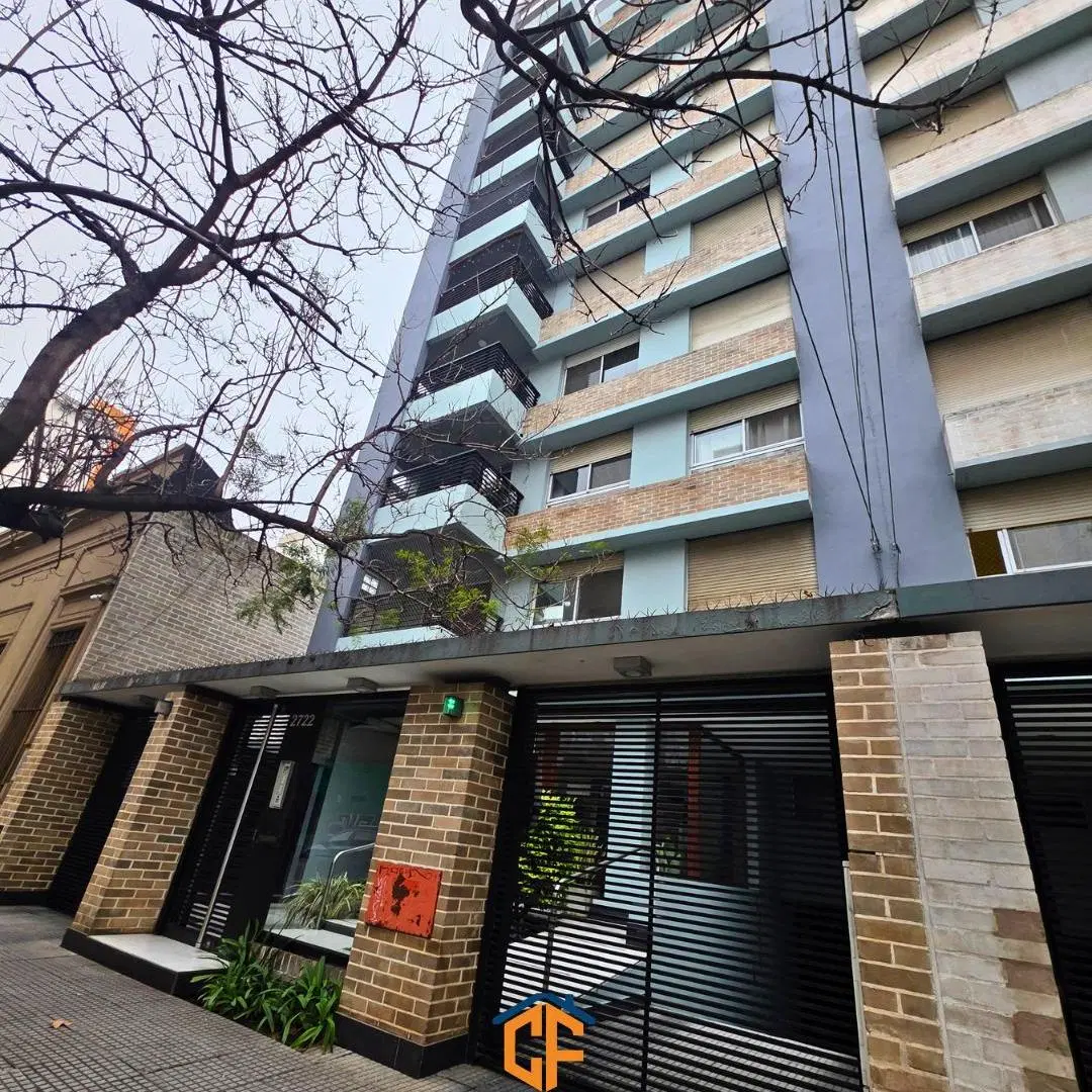 EXCELENTE DEPARTAMENTO 3 AMBIENTES EN VENTA CON SUM Y COCHERA 8